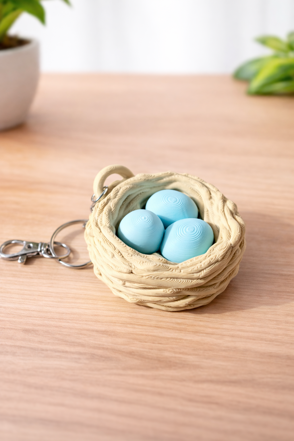 Robins Eggs Nest Clicker